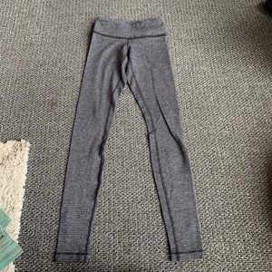 Grey lululemon leggings!!